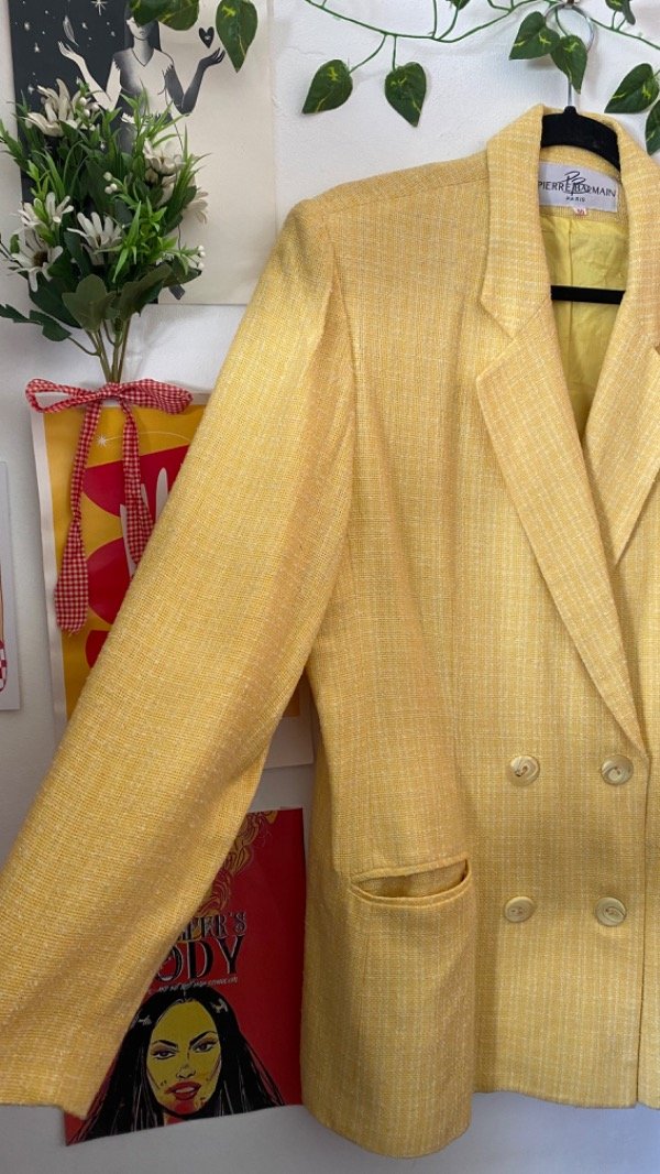 Blazer yellow — imagen 3