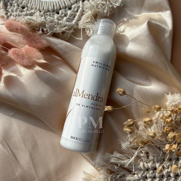 Producto - Emulsión Corporal de Almendras Hidratante - Biobellus
