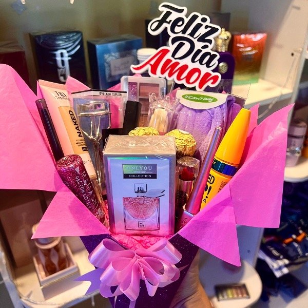 Producto - Ramo de maquillaje
