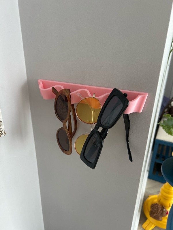 Producto - Perchero para Anteojos Wavy