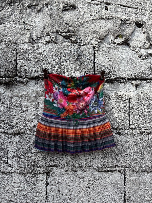 Producto - top tropical busto 85