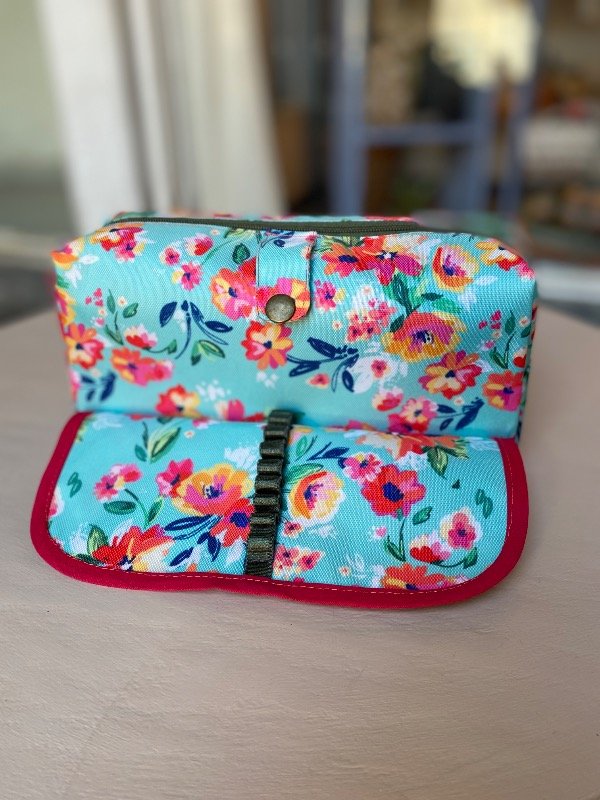 Producto - Cartu-neceser con solapa Flores fdo aqua - 1