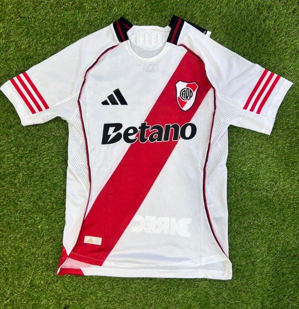 Producto - Camiseta River Plate Titular HEATRDRY 2025 2026 IMPORTADA