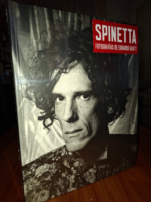 Producto - Spinetta Fotografias de Eduardo Marti, Vademecum