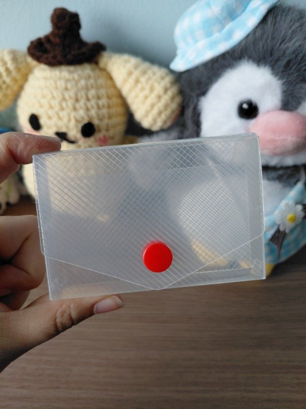 Producto - Cajita ideal para coleccionar/guardar stickers o photocards