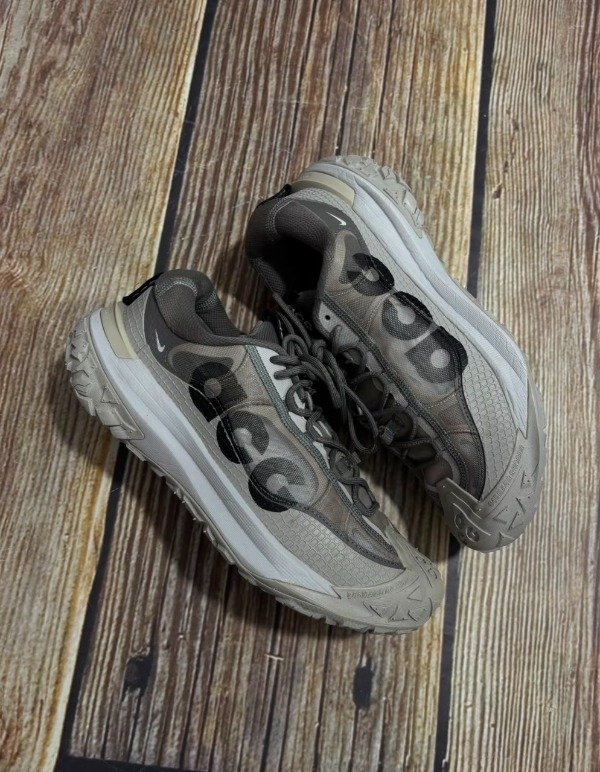 Producto - NIKE ACG TREKKING