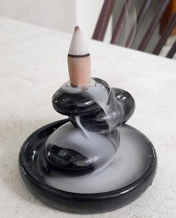 Producto - Cascada rocas en equilibrio 7 x 9 cm pintada