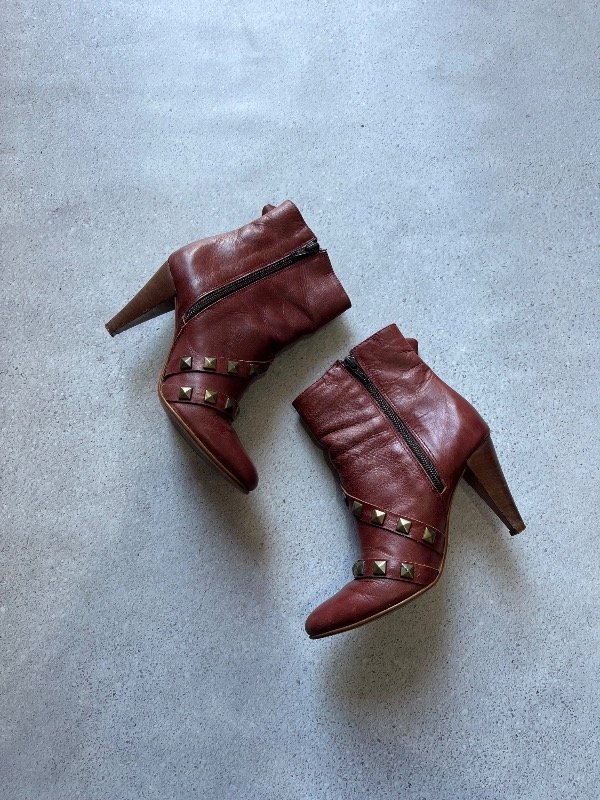 Producto - Botitas tachas y moños - 3