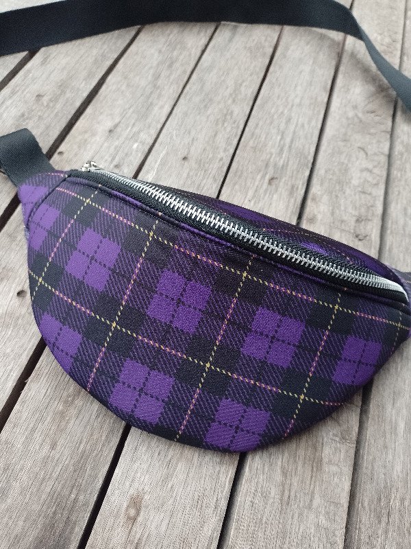 Producto - riñonera violeta premium