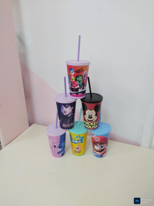Producto - Vasos con bombilla estampados