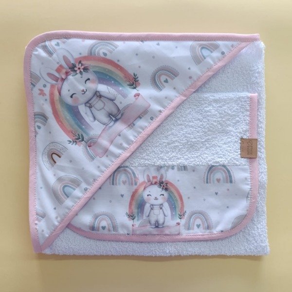 Producto - Toalla coneja rosa con babita