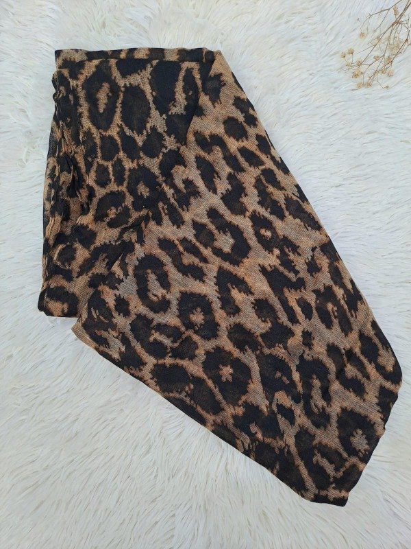 Producto - PEST10 Pañuelo Tela Estampado Animal Print Marrón