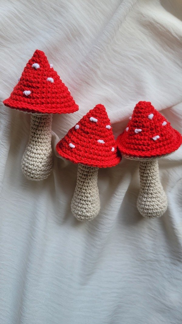 Producto - Sonajero amigurumi tejido honguitos