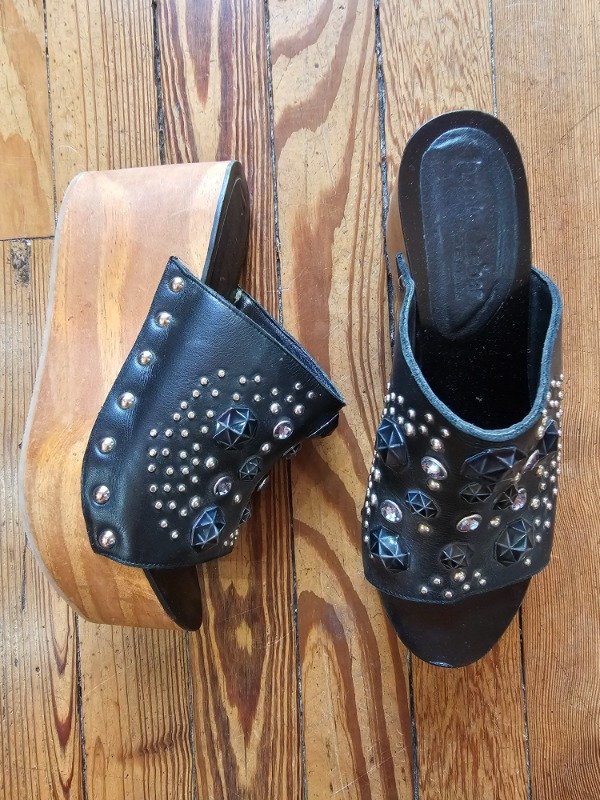 Producto - Zuecos Jazmín Chebar Negros n38