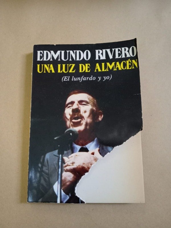 Producto - Una luz de almacén - Edmundo Rivero - Emecé 1982 - 0