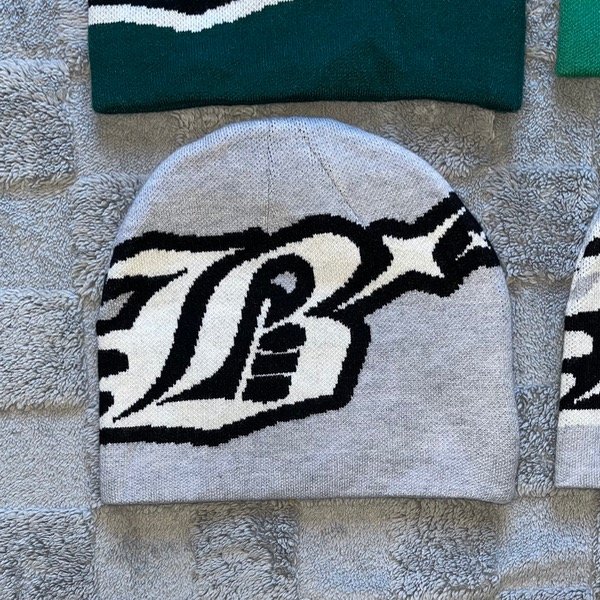 Producto - Beanie estrella gris