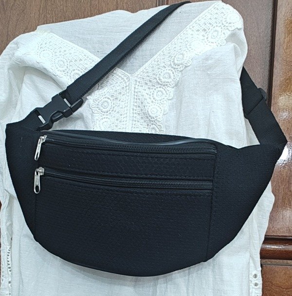 Producto - Riñonera eco cuero bolsillo Externo Amplia Negra