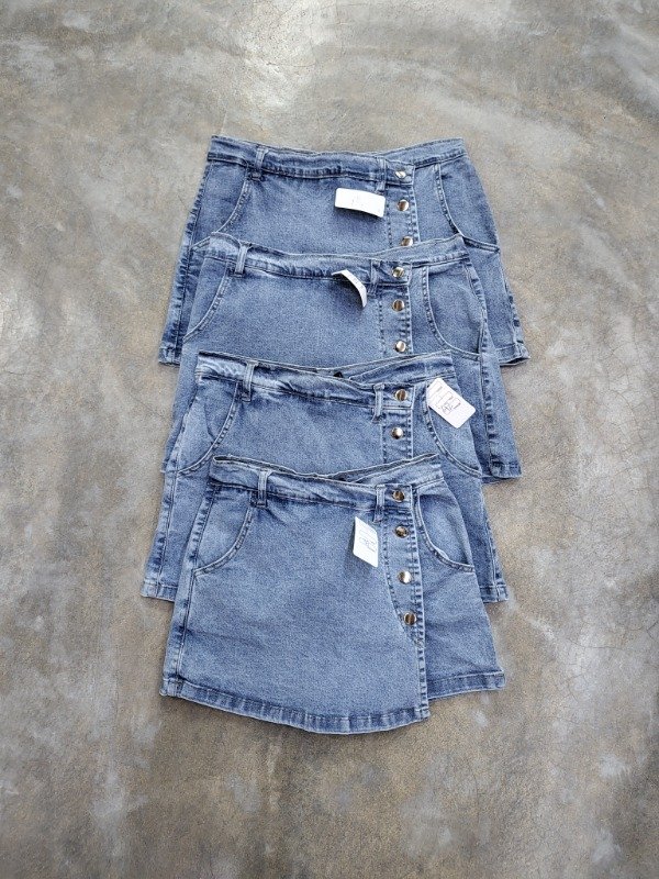 Producto - Short pollera jeans,botón al costado