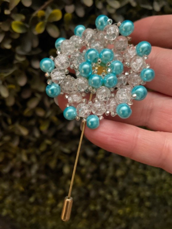 Producto - Escarapela flor perlas Ii