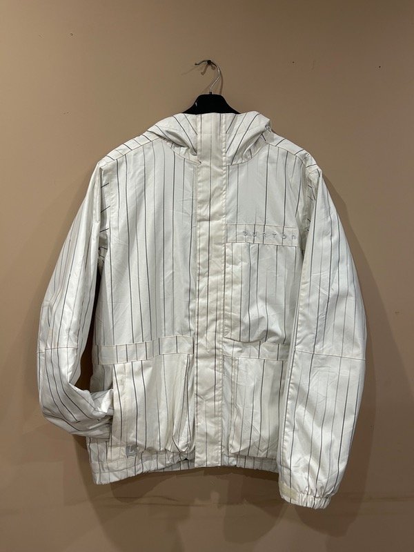 Producto - Campera Burton S white