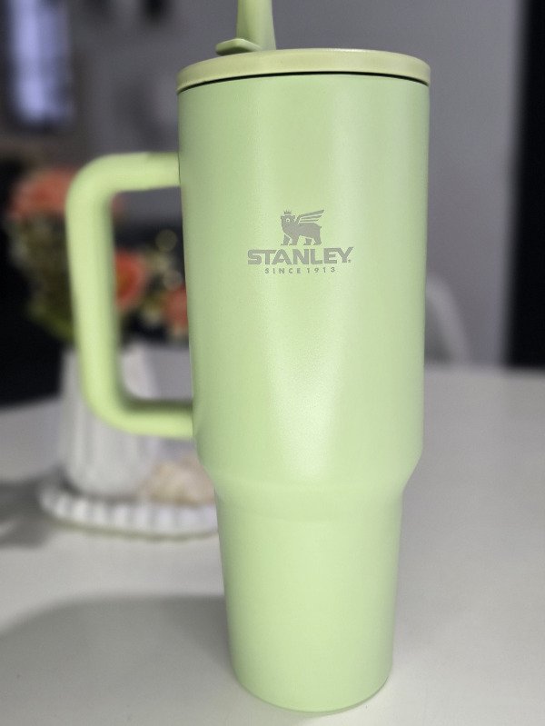 Producto - VASO STANLEY VERDE 900 ML