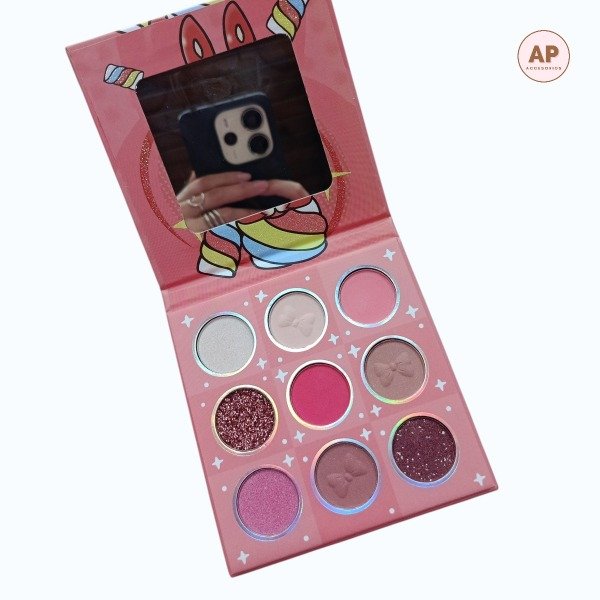 Producto - PALETA DE SOMBRA LABUBU 9C