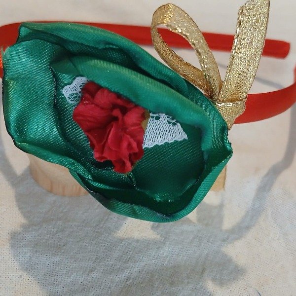 Producto - Vincha con flor verde