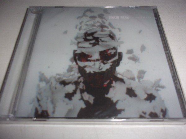 Producto - CD LINKIN PARK LIVING THINGS  NUEVO EUROPA 31A