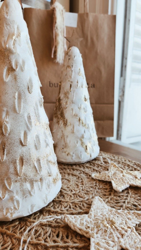 Producto - Arbolito texturizado dorado