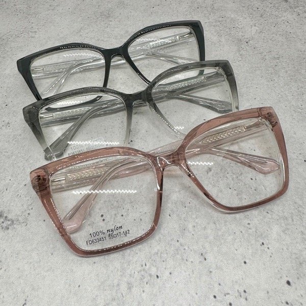 Producto - JULE Modelo 633451, Armazón Oversize Cat