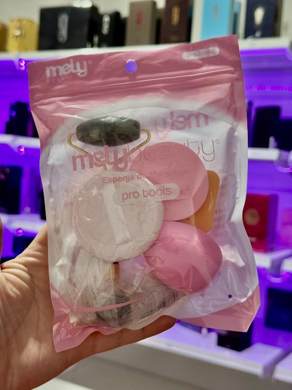 Producto - Combo kit herramientas de skincare esponjas + masajeador