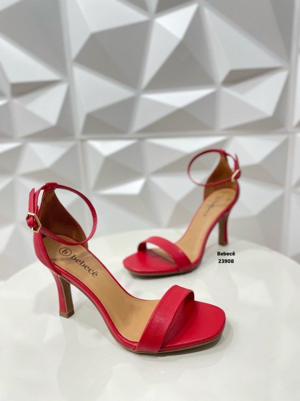 Producto - Sandalias Bebece vermelho con talon