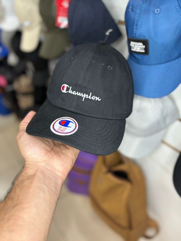 Producto - GORRA CHAMPION NEGRA LOGO BLANCO CHICO