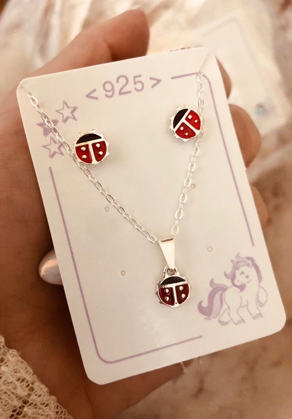 Producto - Conjunto vaquita de san Antonio Roja Plata 900