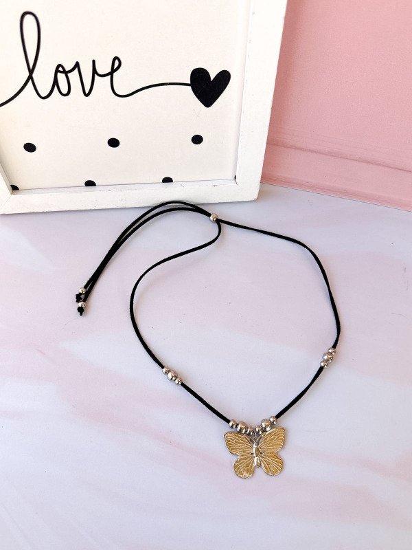 Producto - Collar gamuzado mariposa