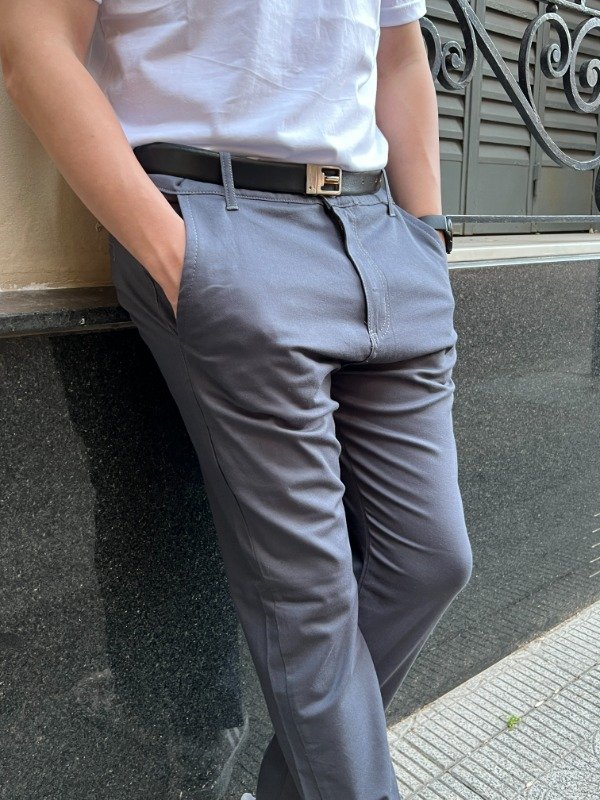 Producto - Pantalón corte chino gris