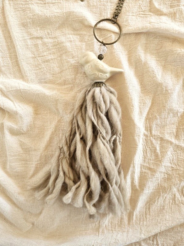 Producto - Borla pajarito visón