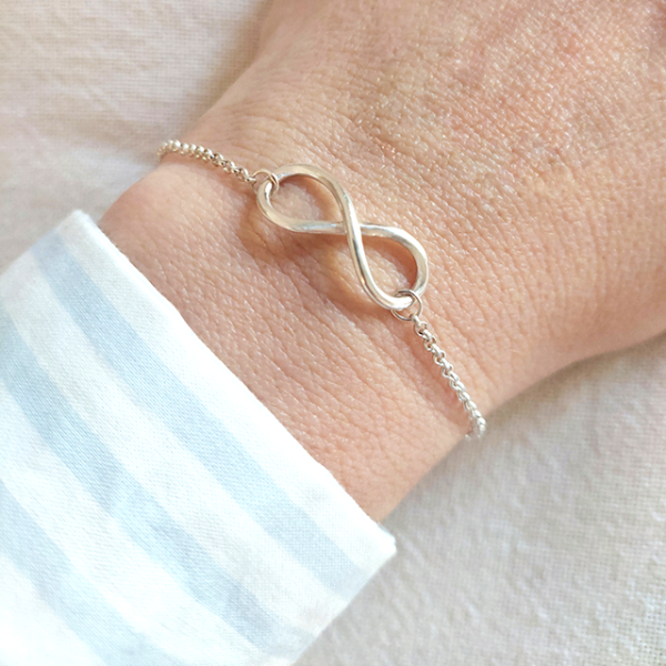 Producto - Pulsera Infinito