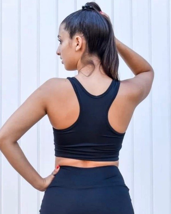 Producto - Top deportivo clásico- lycra liviana