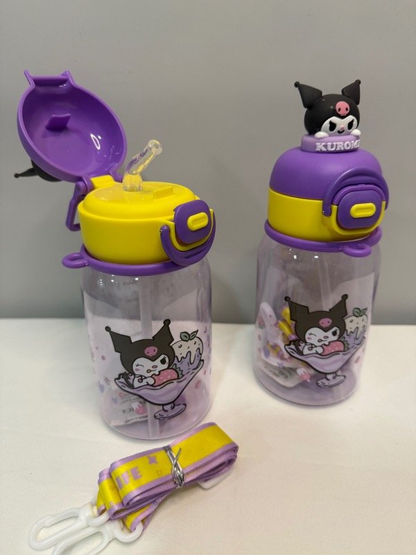 Producto - Botella 600 ml kuromi
