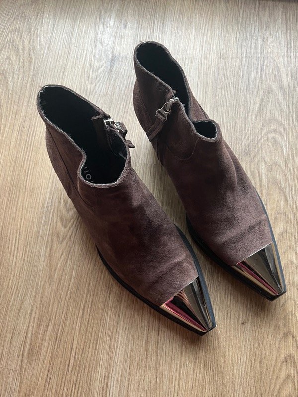 Producto - PARUOLO TALLE 38