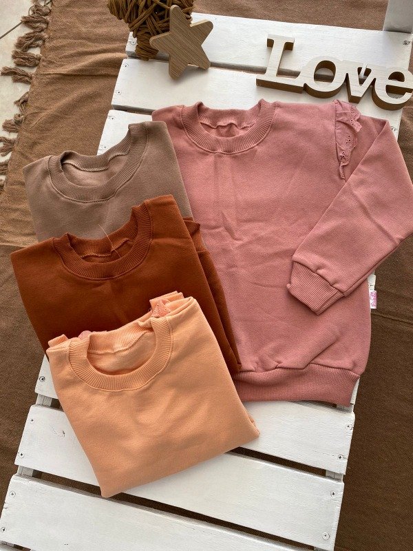 Producto - Buzo niña con detalle en broderi - COD 374