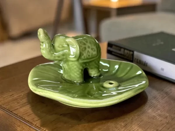 Producto - PORTA SAHUMERIO ELEFANTE 10CM