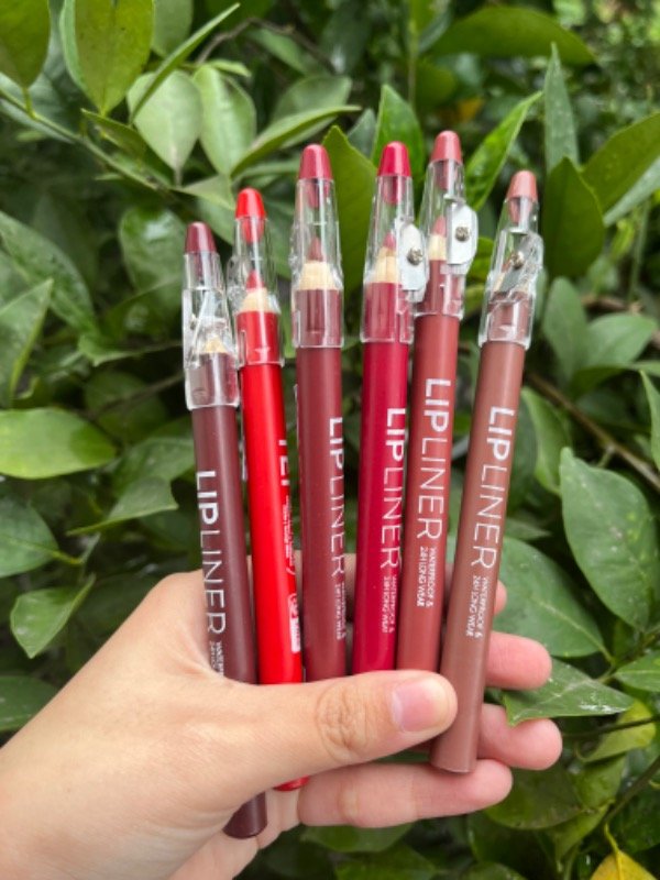 Producto - Delineadores de labios TEI con sacapuntas