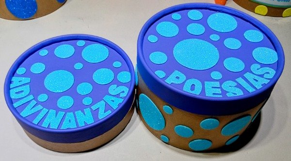 Producto - Caja de Poesías y Adivinanzas