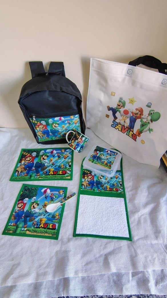 Producto - SET DE JARDIN CON TUPPER Y MOCHILITA