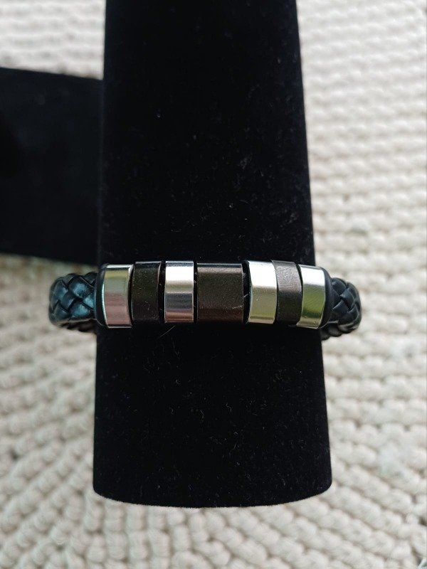 Producto - Pulsera cuero Dax