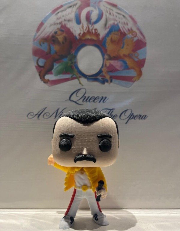 Producto - FREDDIE MERCURY - FIGURA 3D