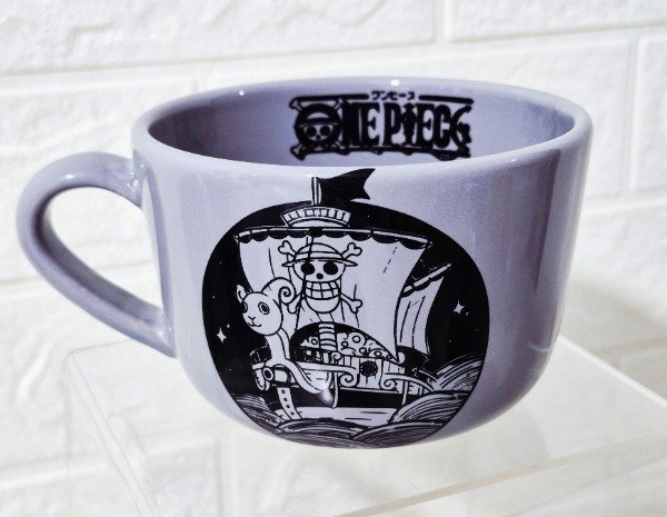 Producto - Tazón Thousand Sunny One Piece gris 500 cc