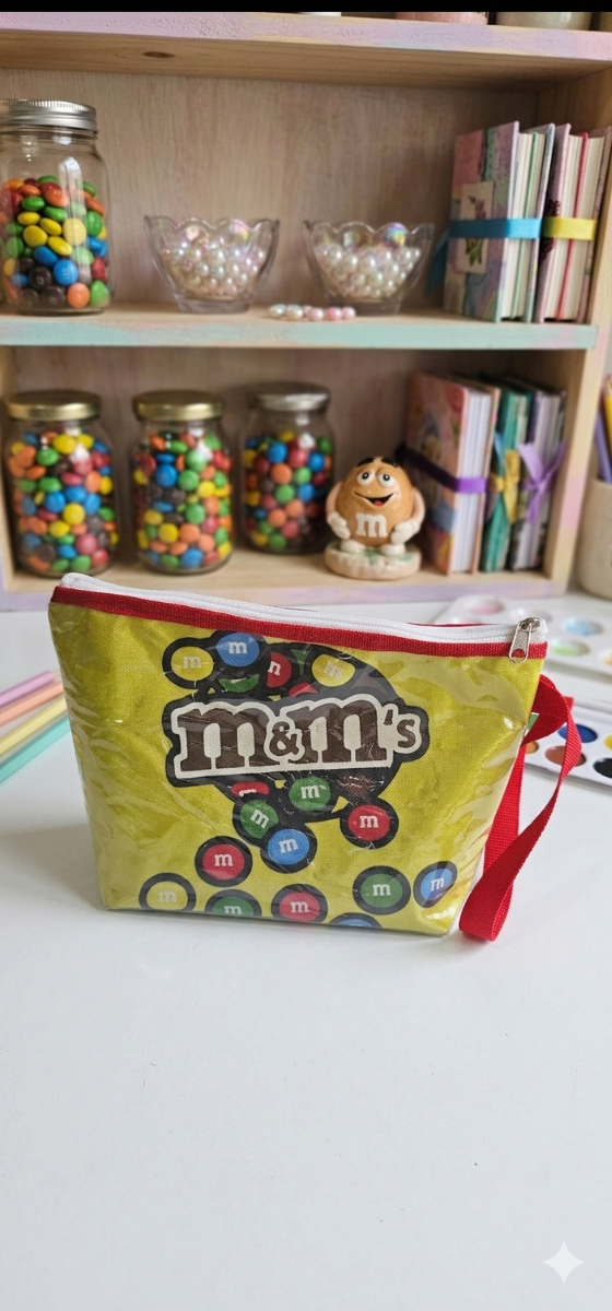 Producto - N28 - M Y  M MONEDERO NEOPRENE - 0